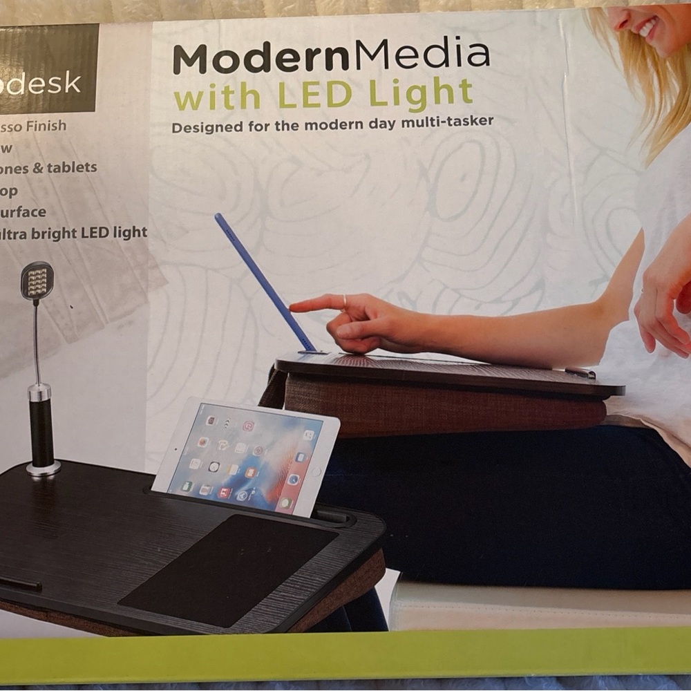 Tablet Lap Desk with LED Light - Brown